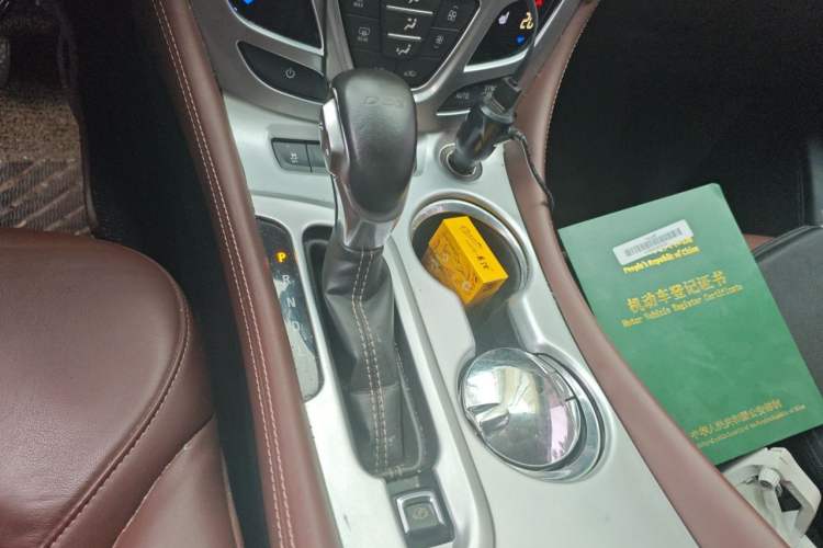 Used Buick Envision 2016 20T Two-Wheel Drive Leading Version Gear Lever