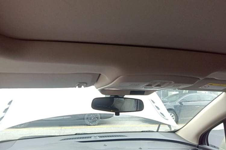 Used Buick Envision 2016 20T Two-Wheel-Drive Elite Model Headliner