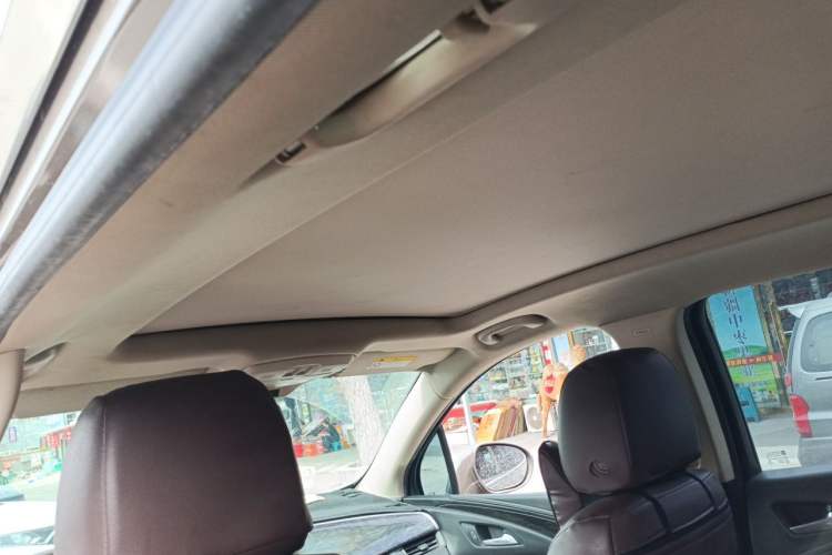 Used Buick Envision 2016 20T Two-Wheel-Drive Elite Model Headliner