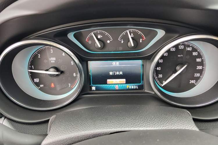 Used Buick Envision 2016 28T Four-Wheel Drive Elite Version Instrument Cluster