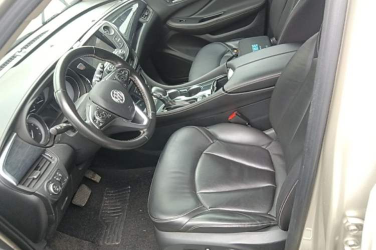 Used Buick Envision 2016 20T Two-Wheel-Drive Elite Model Left Front Seat