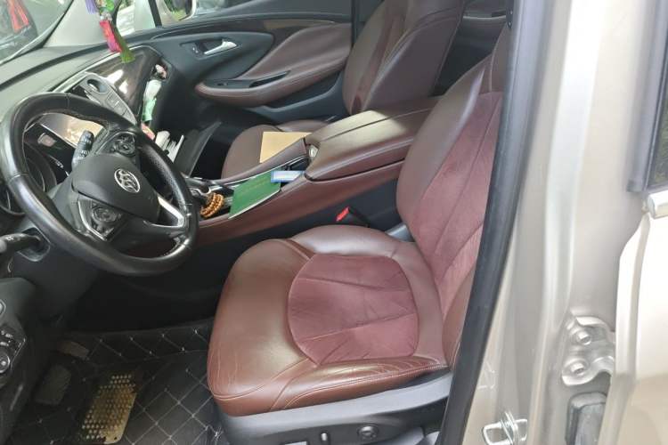 Used Buick Envision 2016 20T Two-Wheel-Drive Elite Model Left Front Seat