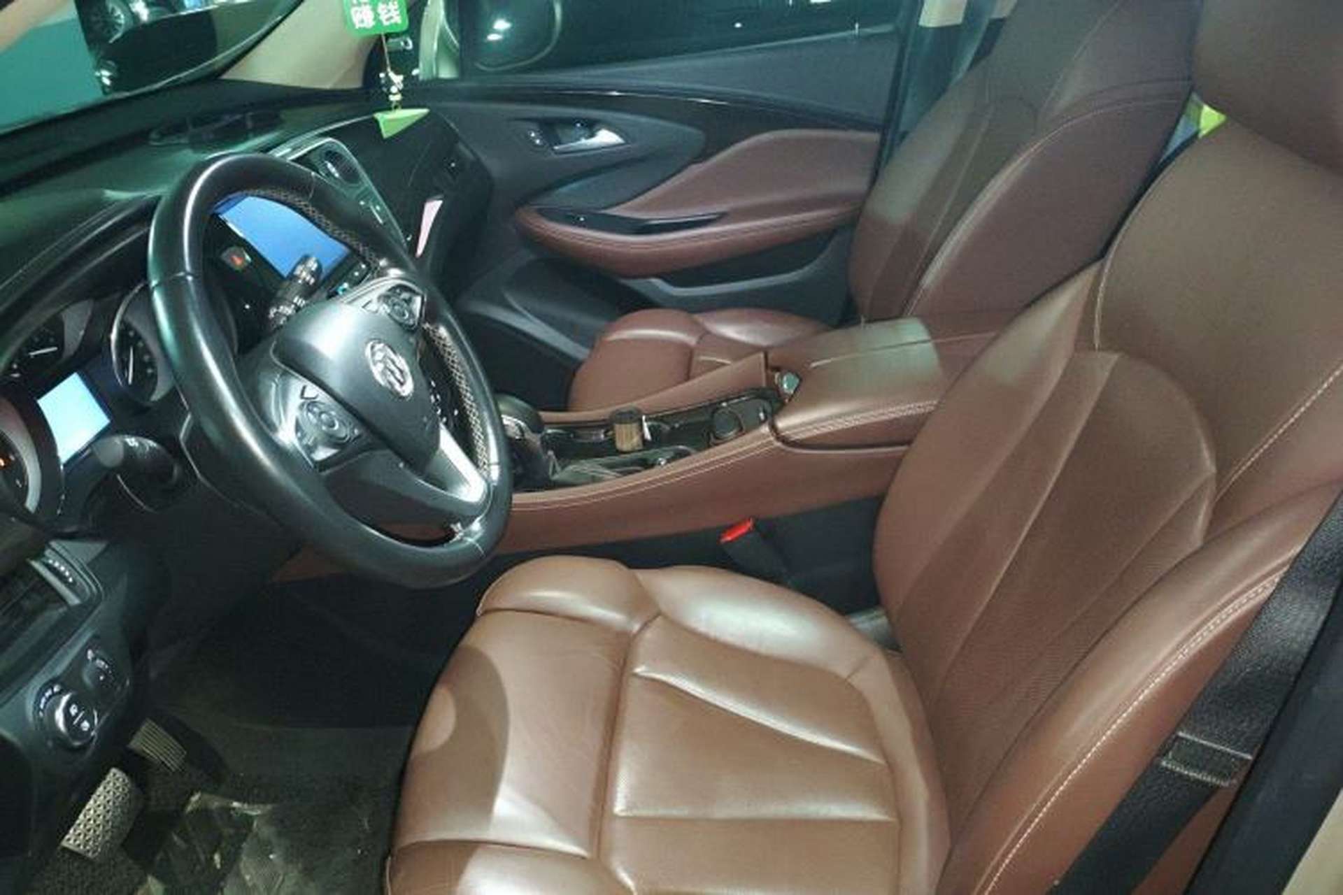 Used Buick Envision 2016 28T Four-Wheel Drive Luxury Model Left Front Seat