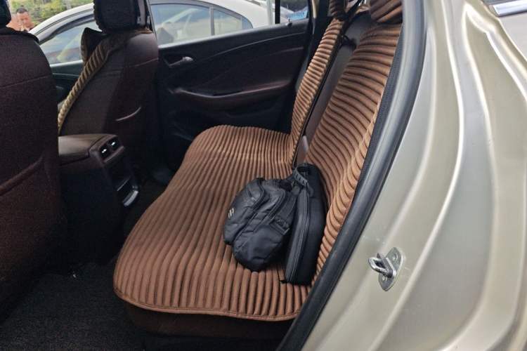 Used Buick Envision 2016 20T Four-Wheel Drive Elite Model Left Rear Seat