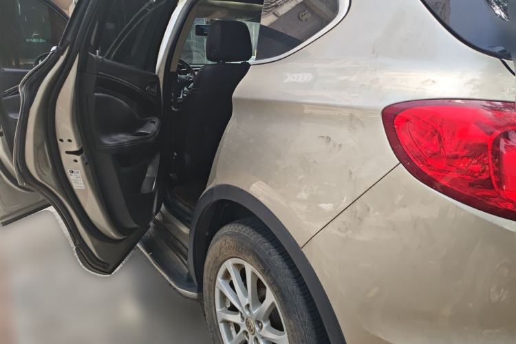Used Buick Envision 2016 20T Two-Wheel-Drive Elite Model Rear Left 45 Deg