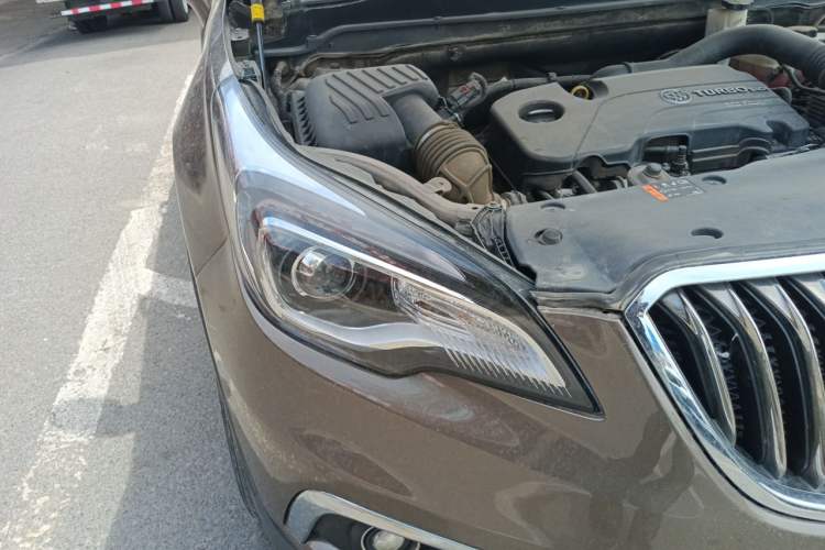 Used Buick Envision 2016 20T Two-Wheel-Drive Elite Model Right Front Headlight