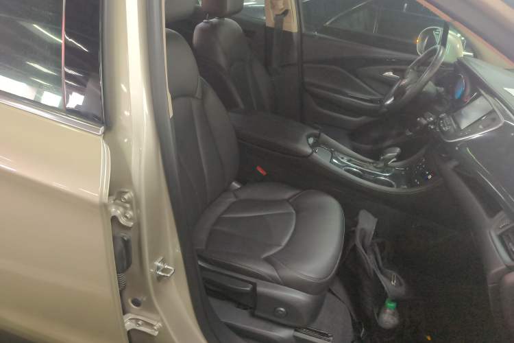 Used Buick Envision 2016 20T Two-Wheel-Drive Elite Model Right Front Seat