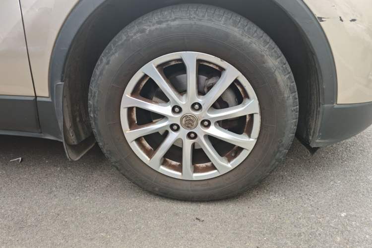 Used Buick Envision 2016 20T Two-Wheel Drive Leading Version Right Front Wheel Hub