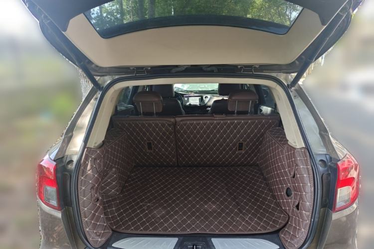 Used Buick Envision 2016 20T Two-Wheel Drive Leading Version Trunk