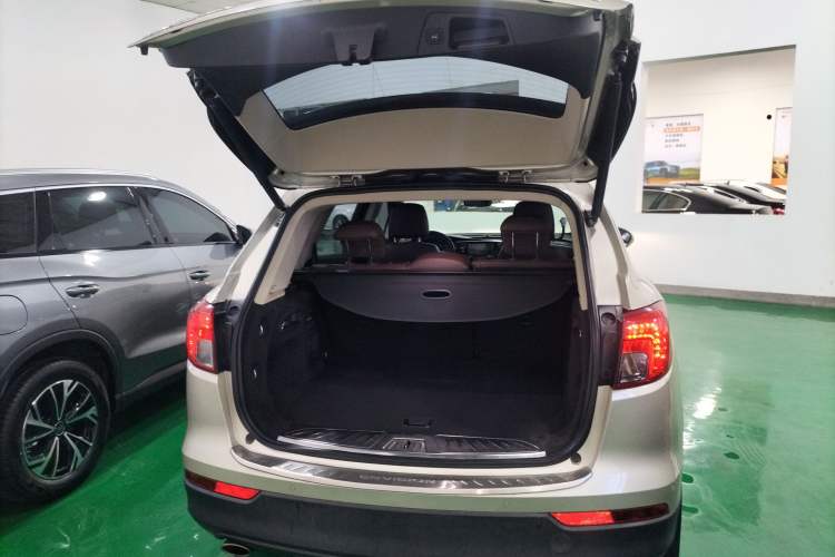 Used Buick Envision 2016 28T Four-Wheel Drive Elite Version Trunk