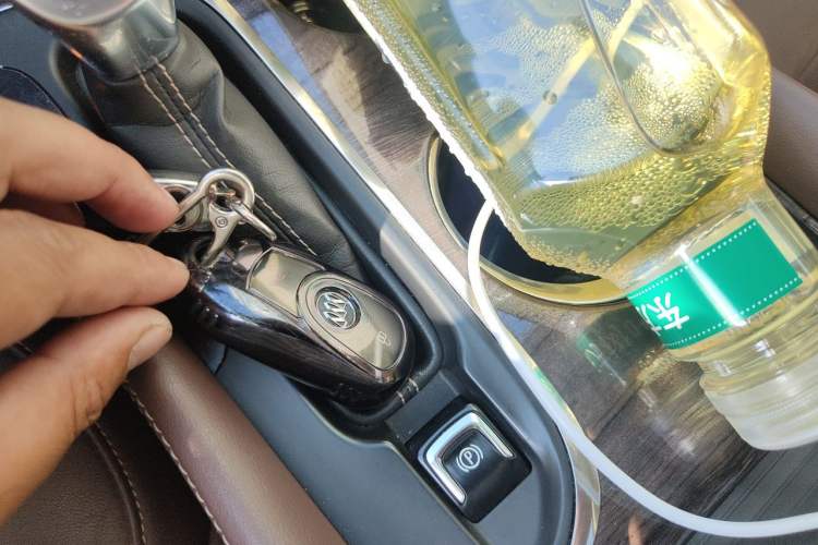 Used Buick Envision 2016 20T Two-Wheel-Drive Elite Model Vehicle Key