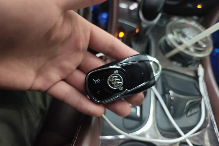 Used Buick Envision 2016 28T All-Wheel-Drive All-Terrain Sport Flagship Edition Vehicle Key