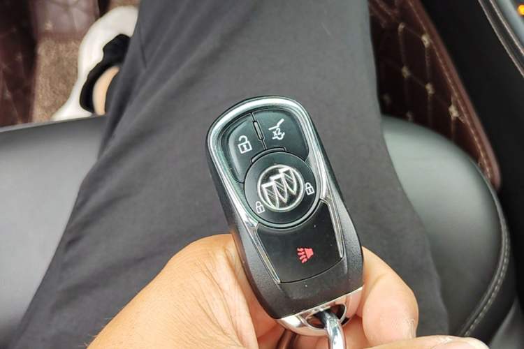 Used Buick Envision 2016 28T Four-Wheel Drive Elite Version Vehicle Key