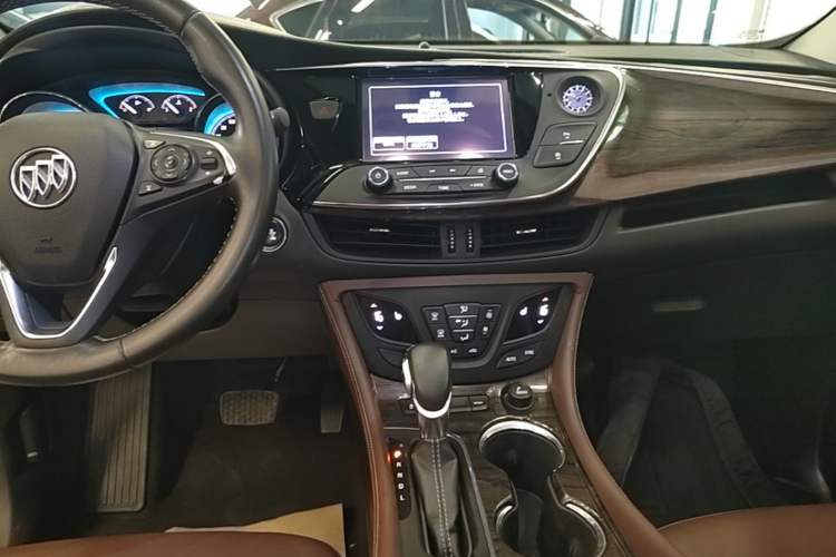 Used Buick Envision 2017 28T Four-Wheel Drive Elite Model Audio And AC Panel