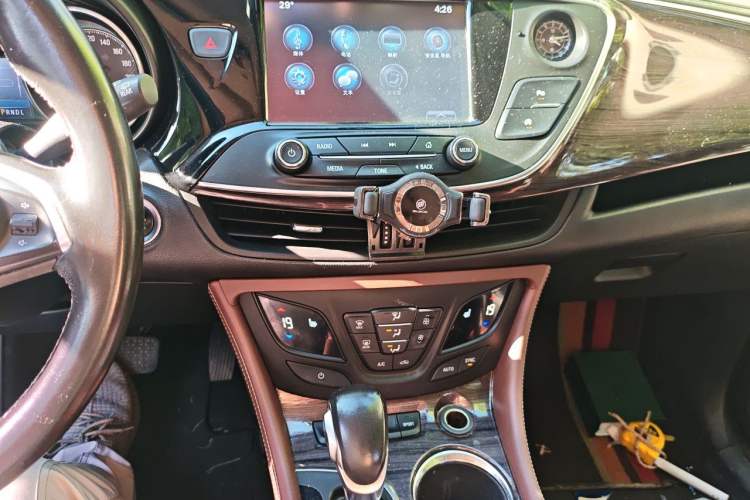 Used Buick Envision 2017 28T Four-Wheel Drive Elite Model Audio And AC Panel