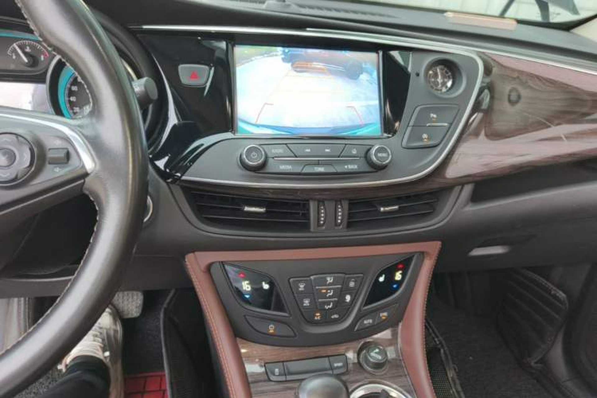 Used Buick Envision 2017 28T Four-Wheel Drive Elite Model Audio And AC Panel