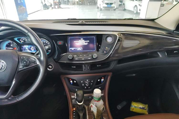 Used Buick Envision 2017 28T Four-Wheel Drive Elite Model Audio And AC Panel