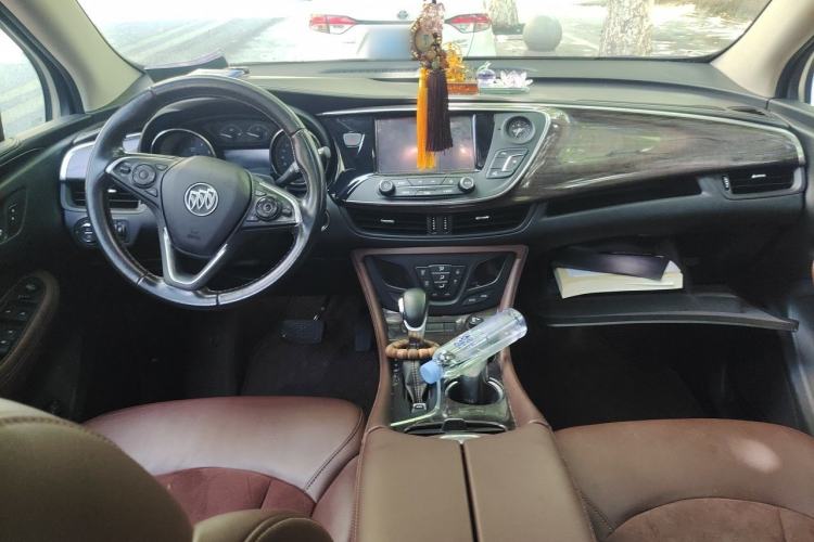 Used Buick Envision 2017 20T Two-Wheel Drive Luxury Model Center Console