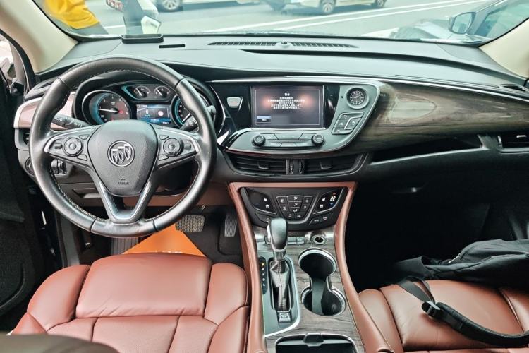 Used Buick Envision 2017 28T Four-Wheel Drive Luxury Model Center Console