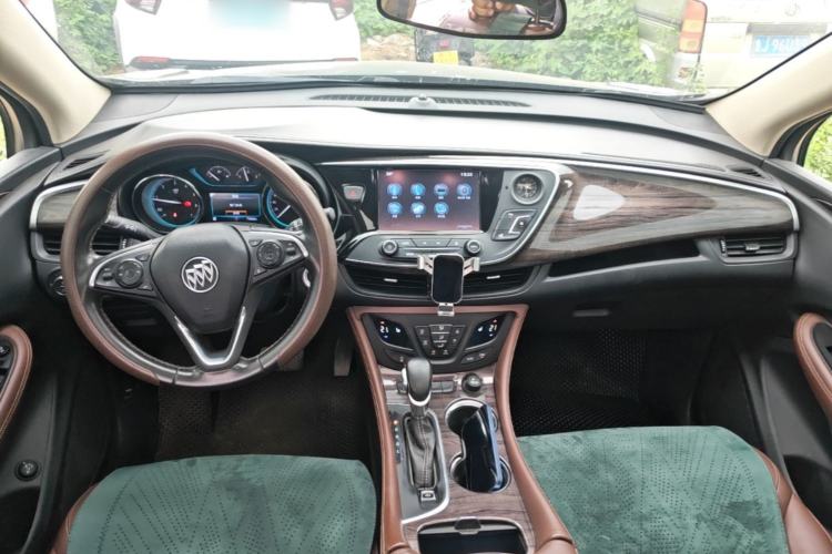 Used Buick Envision 2017 20T Two-Wheel Drive Luxury Model Center Console
