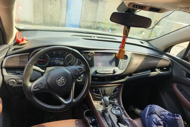 Used Buick Envision 2017 20T Two-Wheel Drive Luxury Model Center Console