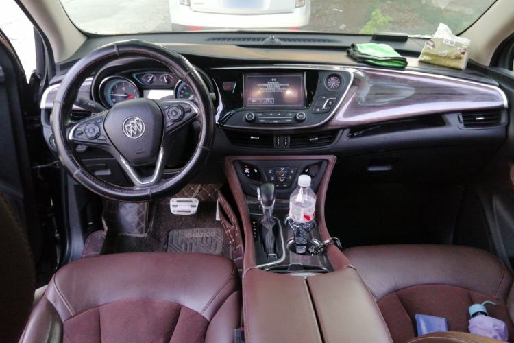 Used Buick Envision 2017 20T Two-Wheel Drive Luxury Model Center Console