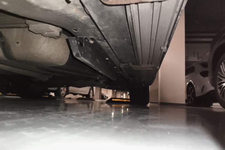 Used Buick Envision 2017 20T Two-Wheel Drive Elite Version Chassis Front Left