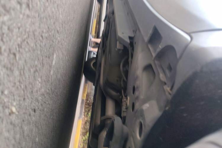Used Buick Envision 2017 28T Four-Wheel Drive Elite Model Chassis Front Right