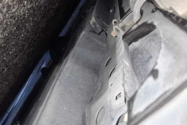 Used Buick Envision 2017 28T Four-Wheel Drive Elite Model Chassis Rear Left