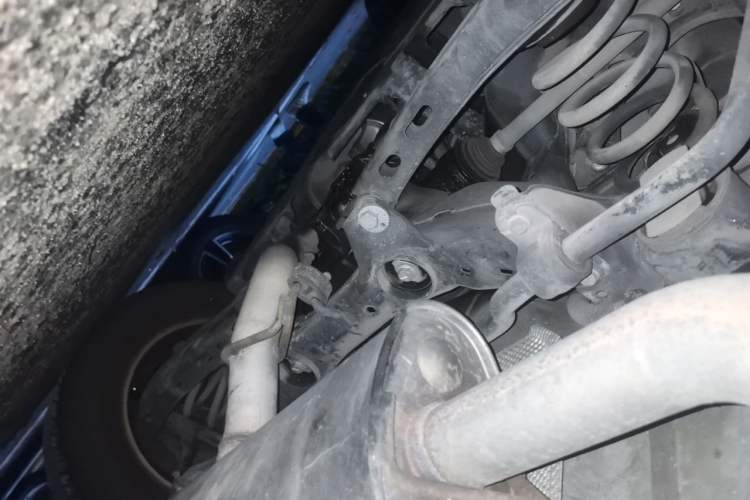 Used Buick Envision 2017 28T Four-Wheel Drive Elite Model Chassis Rear