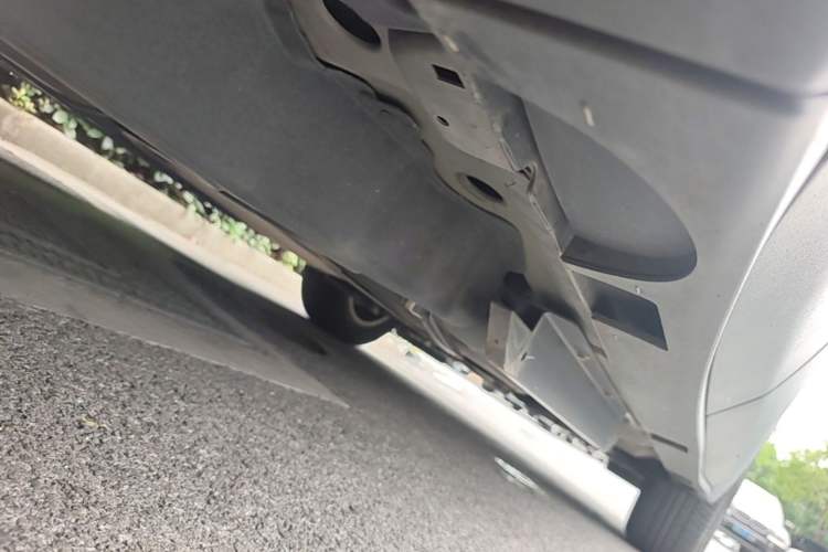 Used Buick Envision 2017 28T Four-Wheel Drive Elite Model Chassis Rear Right