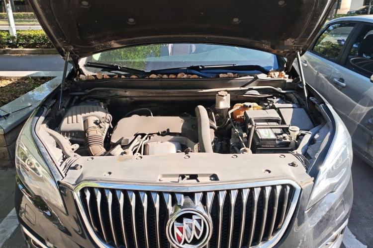 Used Buick Envision 2017 28T Four-Wheel Drive Elite Model Engine Bay