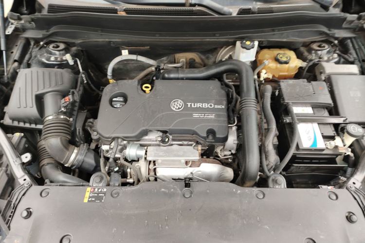 Used Buick Envision 2017 20T Two-Wheel Drive Leading Version Engine Bay