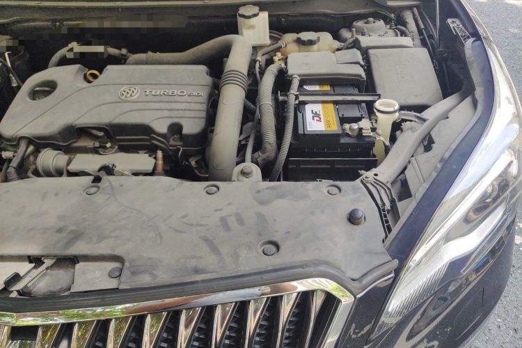 Used Buick Envision 2017 20T Two-Wheel Drive Luxury Model Engine Bay Left