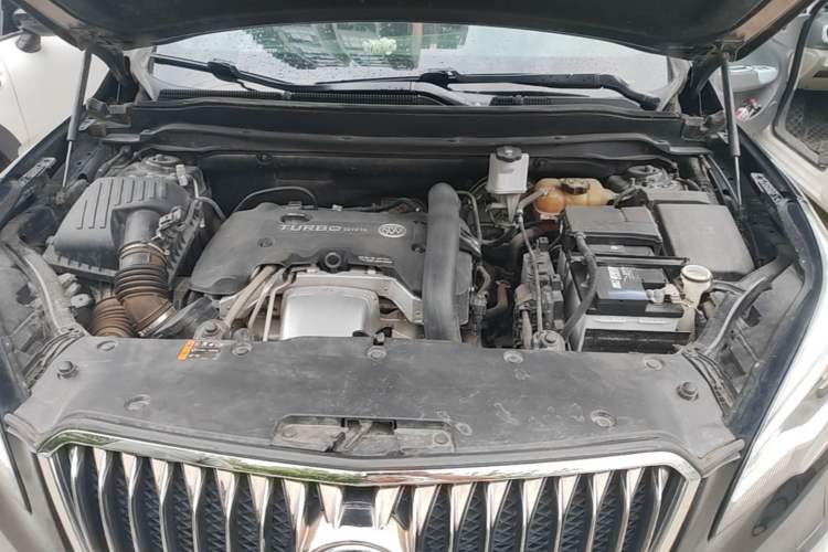 Used Buick Envision 2017 28T Four-Wheel Drive Elite Model Engine Bay