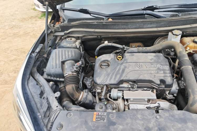 Used Buick Envision 2017 20T Two-Wheel Drive Luxury Model Engine Bay Right