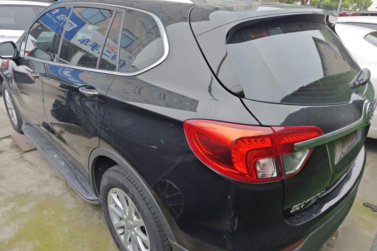 Used Buick Envision 2017 20T Two-Wheel Drive Elite Version Exterior 2