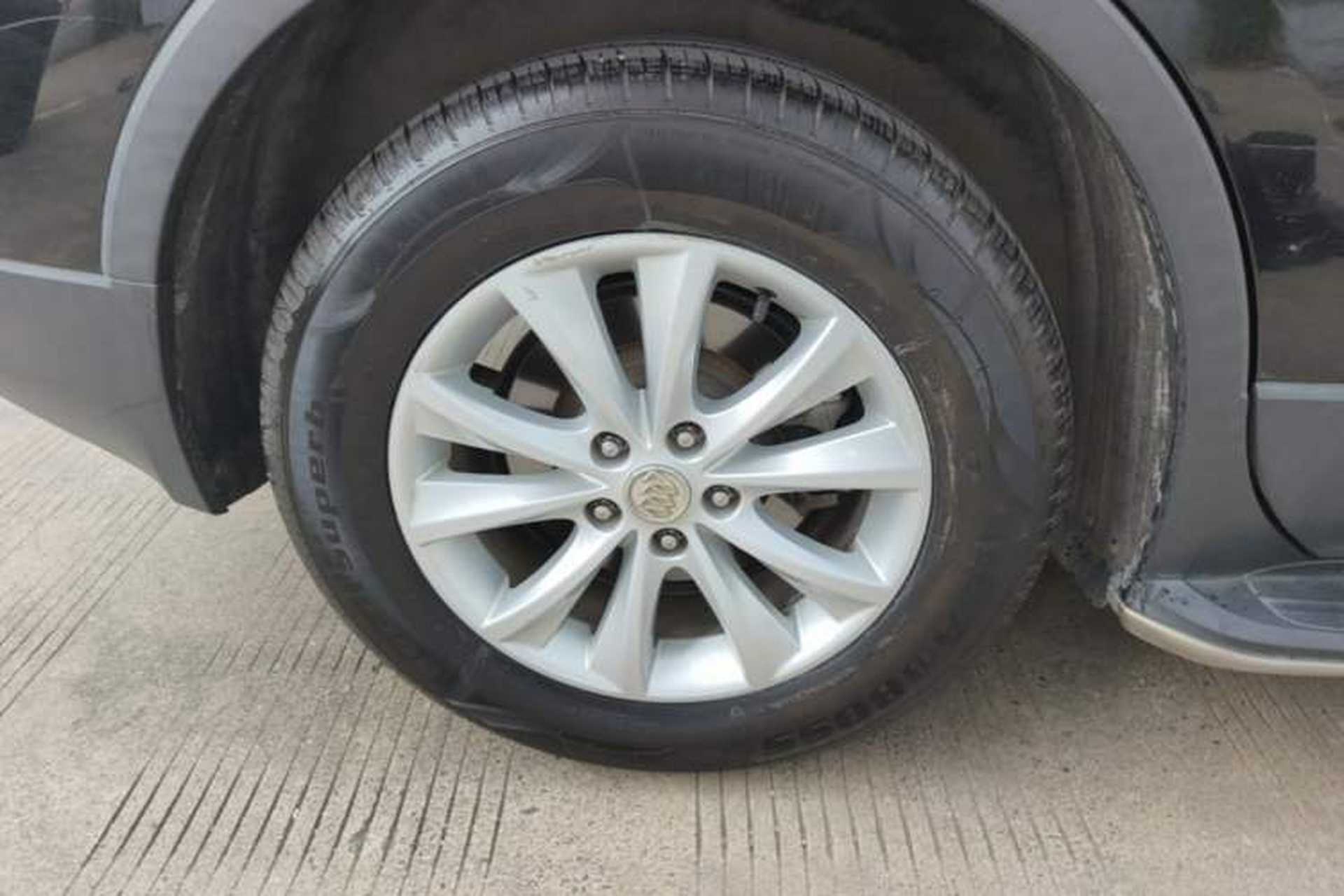 Used Buick Envision 2017 28T Four-Wheel Drive Elite Model Exterior 5