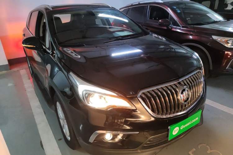 Used Buick Envision 2017 20T Two-Wheel Drive Elite Version Front Right 45 Deg