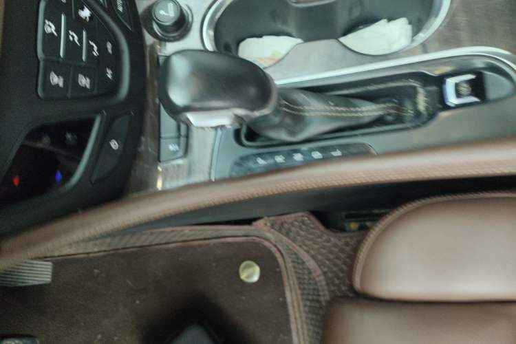 Used Buick Envision 2017 28T Four-Wheel Drive Luxury Model Gear Lever