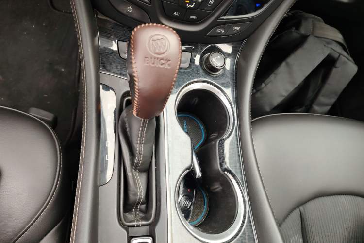 Used Buick Envision 2017 20T Two-Wheel Drive Leading Version Gear Lever
