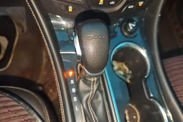 Used Buick Envision 2017 20T Two-Wheel Drive Leading Version Gear Lever
