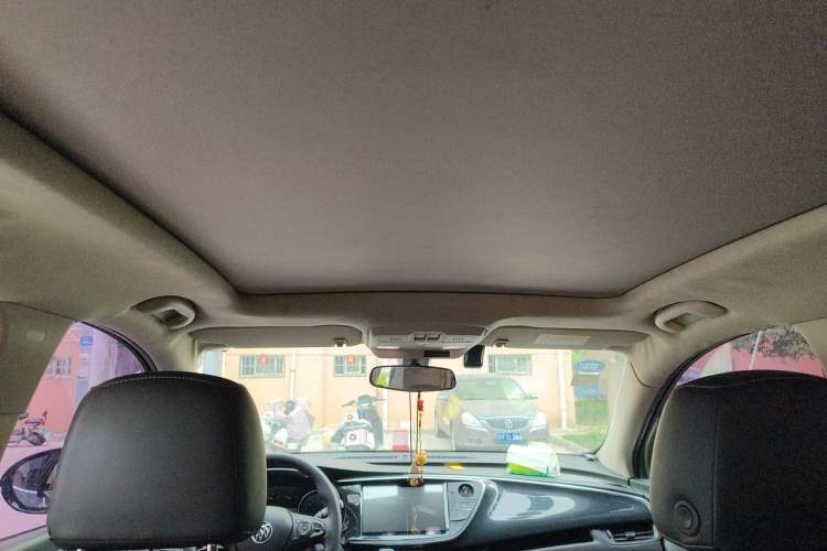Used Buick Envision 2017 20T Two-Wheel Drive Leading Version Headliner