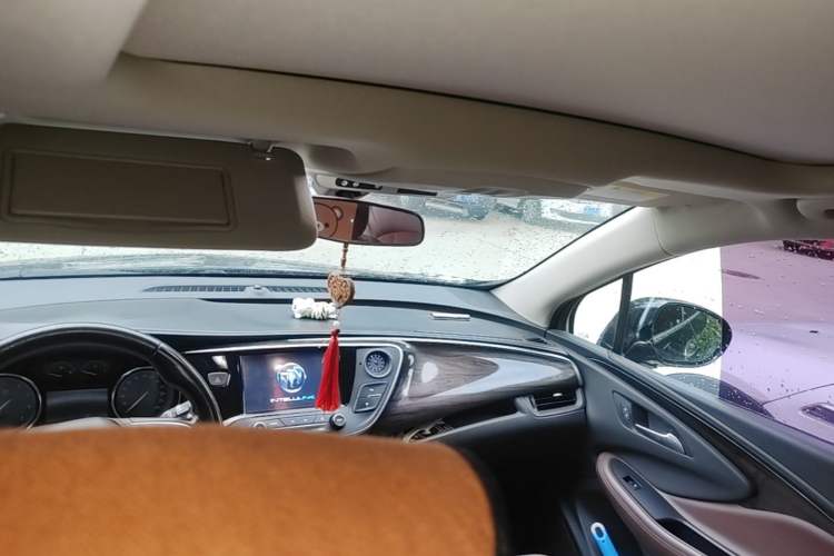 Used Buick Envision 2017 28T Four-Wheel Drive Elite Model Headliner