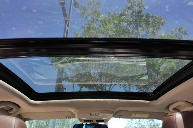 Used Buick Envision 2017 20T Two-Wheel Drive Luxury Model Headliner