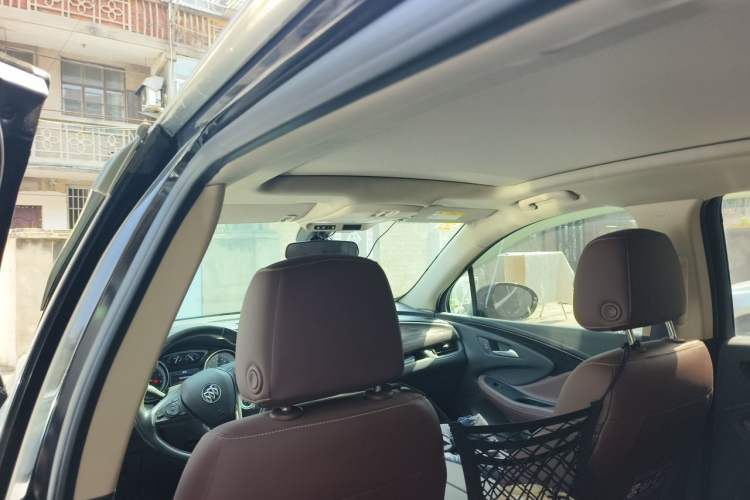 Used Buick Envision 2017 20T Two-Wheel Drive Luxury Model Headliner
