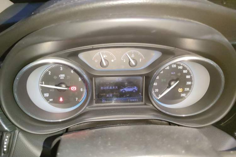 Used Buick Envision 2017 20T Two-Wheel Drive Leading Version Instrument Cluster