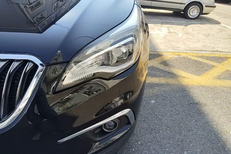 Used Buick Envision 2017 28T Four-Wheel Drive Elite Model Left Front Headlight