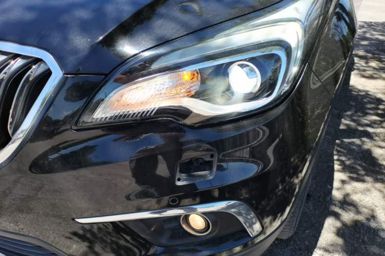 Used Buick Envision 2017 20T Two-Wheel Drive Luxury Model Left Front Headlight