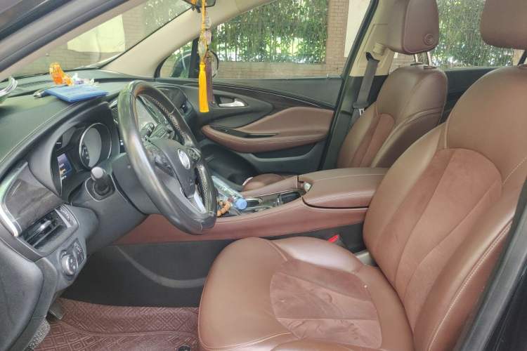Used Buick Envision 2017 20T Two-Wheel Drive Luxury Model Left Front Seat